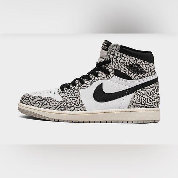 Air Jordan Retro I High OG - Picture 4 of 10